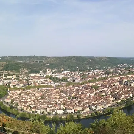 Piscine Cahors Σπίτι διακοπών